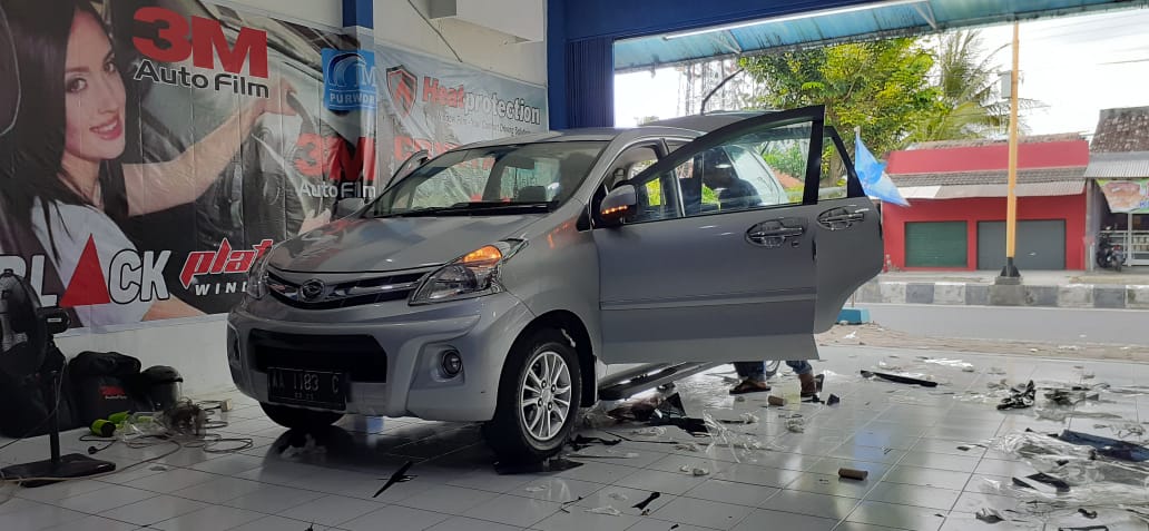 kaca film mobil, kaca film gedung, harga kaca film, kaca film 3m, kaca film purworejo yogyakarta